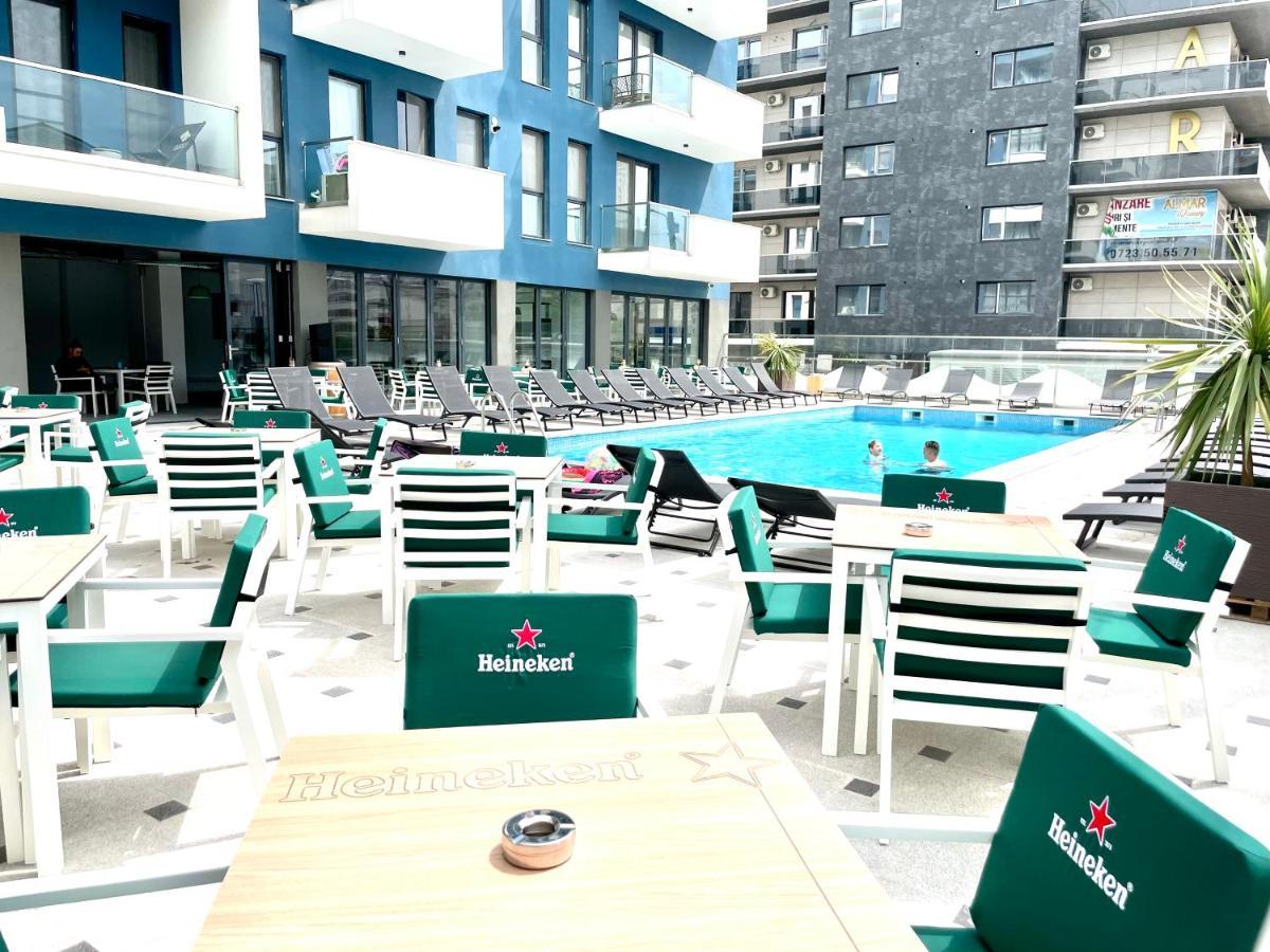 Dominic 2 Beds 1 Sofa Parking Pool Apartament By Alezzi Nord10 Appartement Năvodari Buitenkant foto