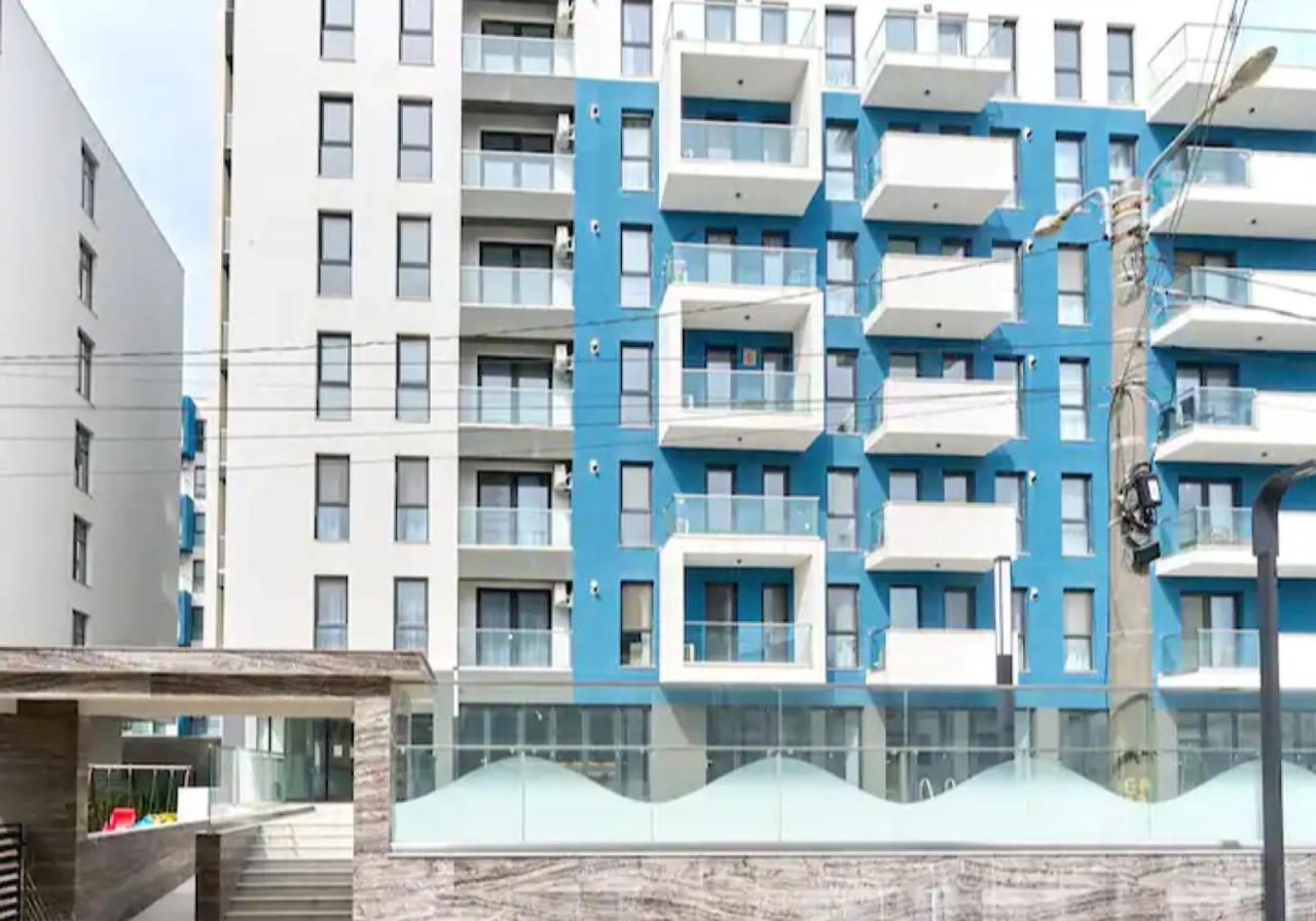 Dominic 2 Beds 1 Sofa Parking Pool Apartament By Alezzi Nord10 Appartement Năvodari Buitenkant foto